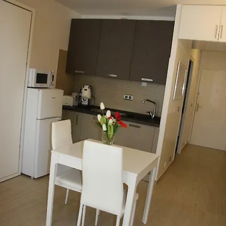 Victoria Palace Sea View Apartman